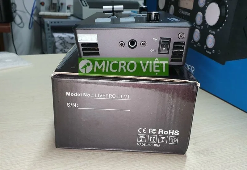 Bàn trộn hình ảnh Feelworld livepro L1 6 Bàn trộn hình ảnh Feelworld livepro L1 5