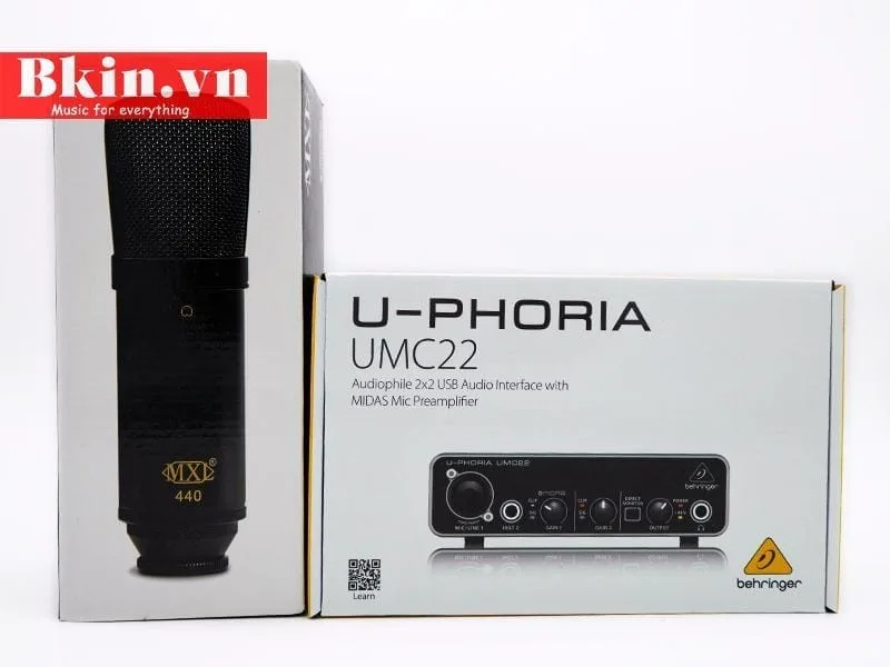 Combo thu âm Behringer UMC22 micro MXL 440 3 Combo thu âm Behringer UMC22 micro MXL 440 2
