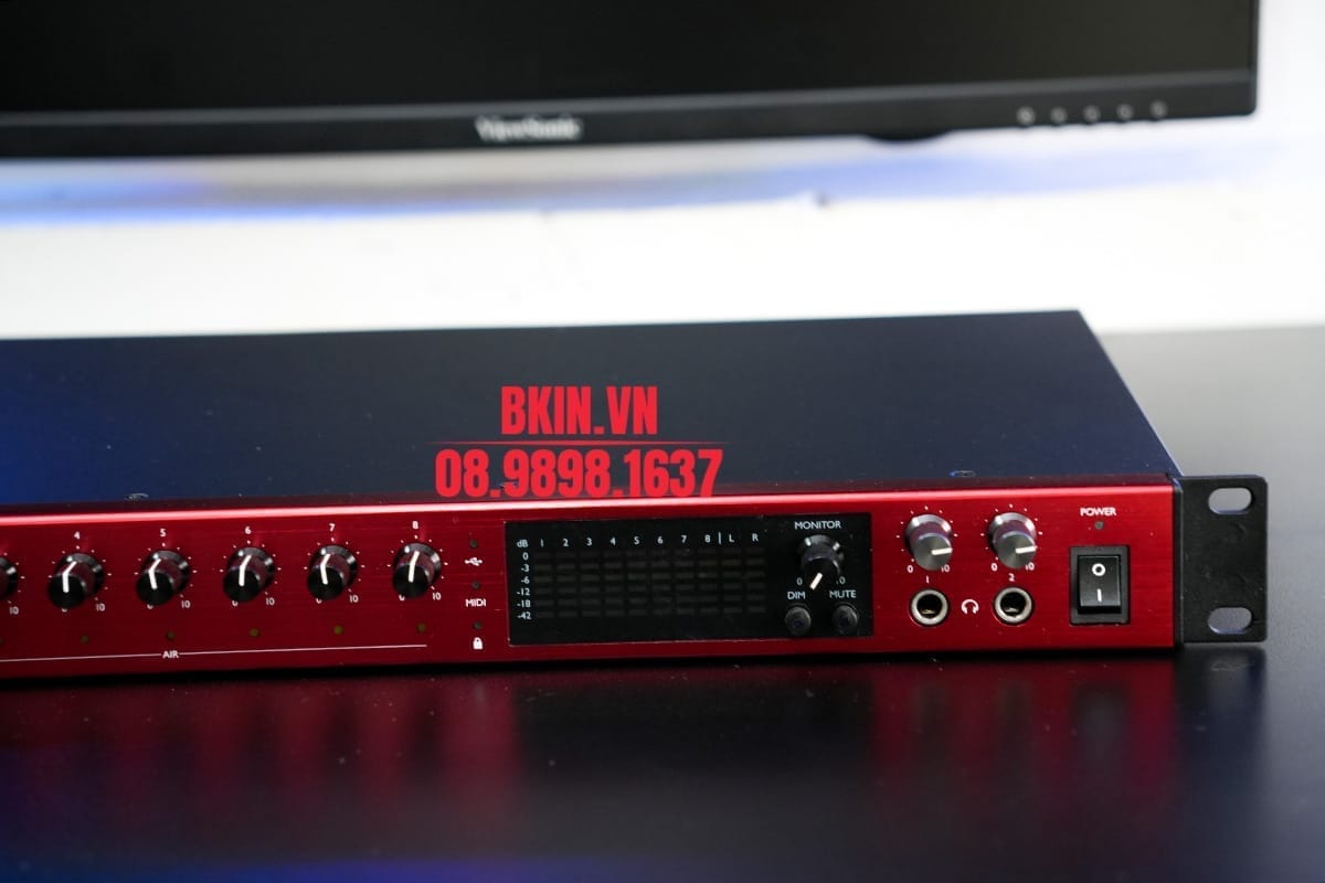 Sound card Focusrite Clarett 8Pre USB Like New 8