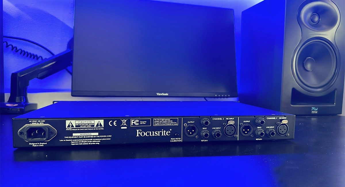 Focusrite ISA Two 2 channel Preamp Micro cu 4