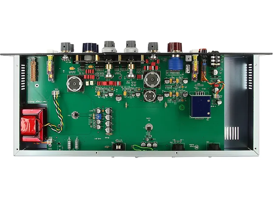 HA73X2 Elite ben trong