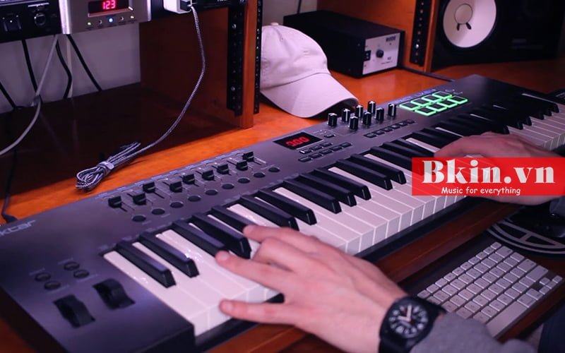 Nektar Impact LX61+ midi controller 1 Nektar Impact LX61+ midi controller