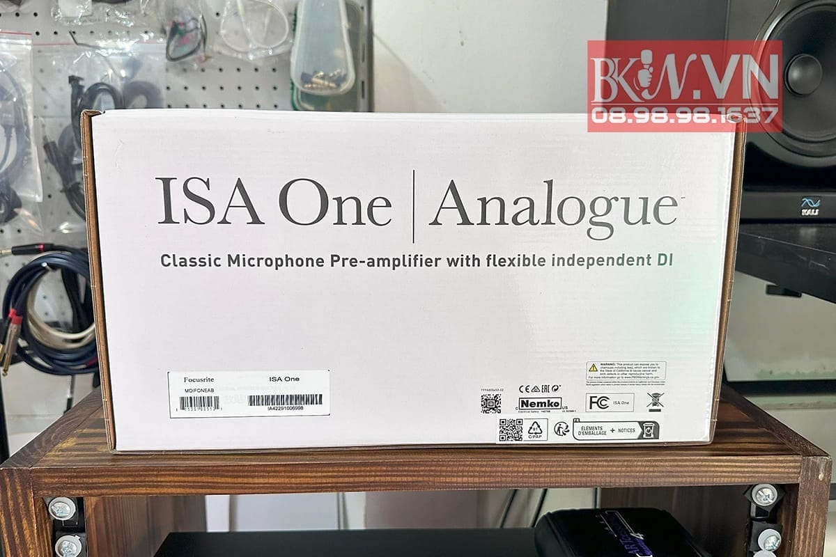 Presamp Focusrite ISA One ngang