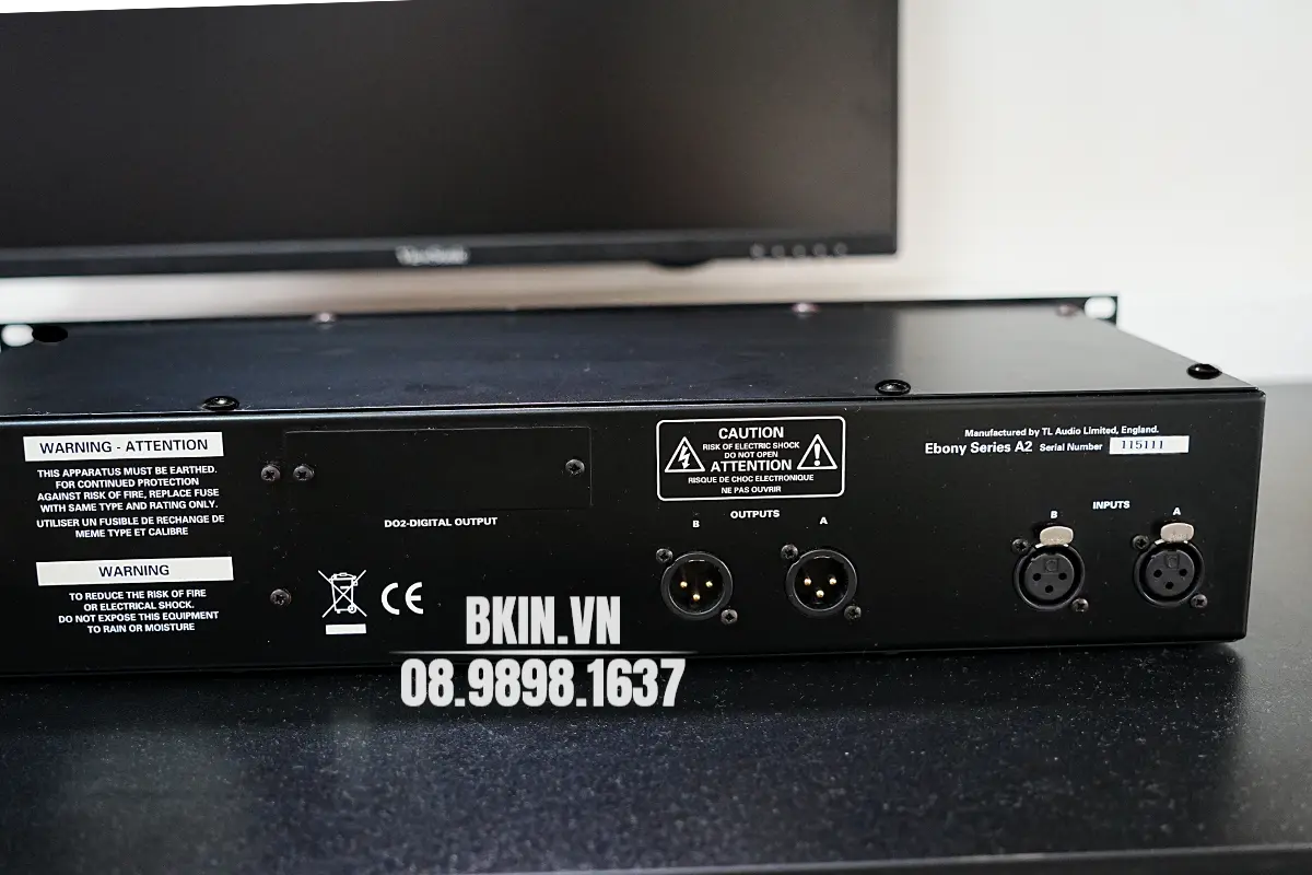 TL Audio A2 Class A Stereo EQ Comp mat sau preamp