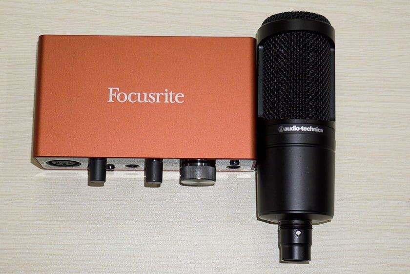 combo focusrite solo micro at2020