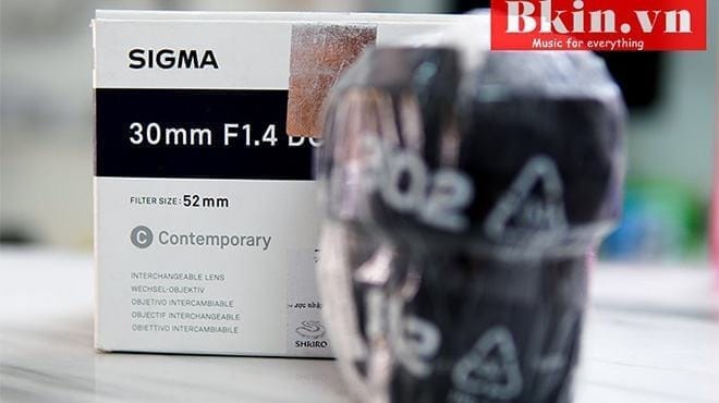 Lens sigma 30mm f1.4 cũ for sony chính hãng 2 lens sigma 30mm f14 for sony cu