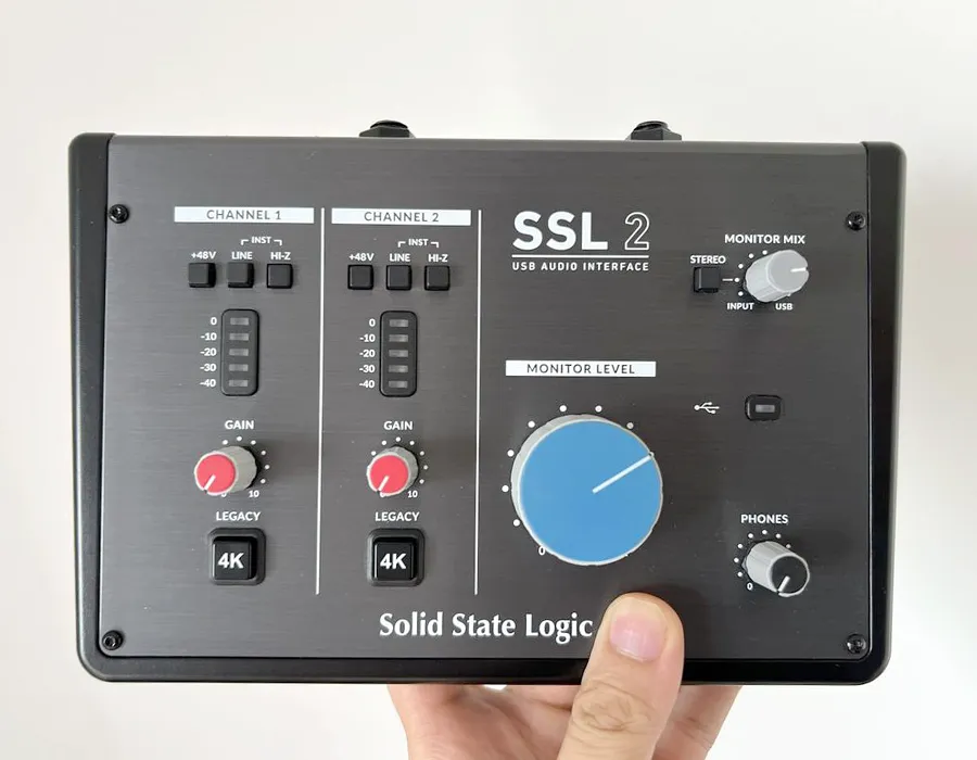 sound card thu am ssl2